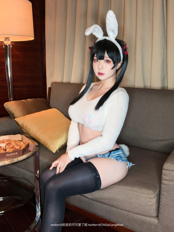 披萨白兔 - 皮皮奶可可爱了啦